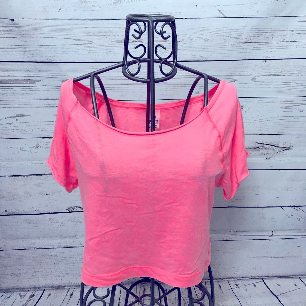 PINK Victoria’s Secret Crop Top